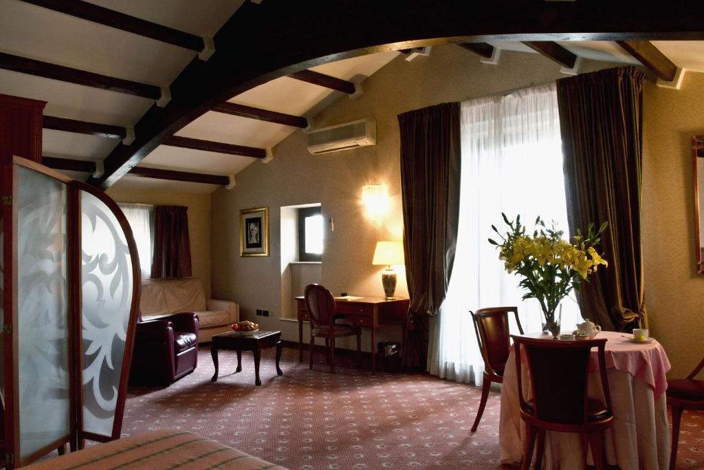 Hotel Claudiani Macerata Room photo